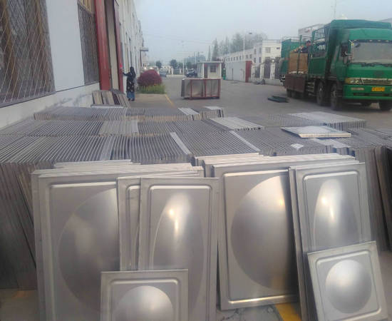 定做不銹鋼水箱廠家:選擇高品質(zhì),打造可靠水質(zhì)儲存設(shè)備